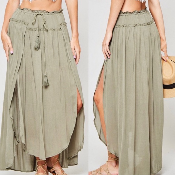 Last one!!  Boho Chic Maxi Skirt - Picture 3 of 7